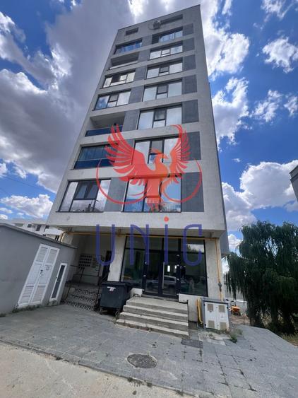 Apartament cu 3 camere nedecomandat, mobilat în Calea Severinului