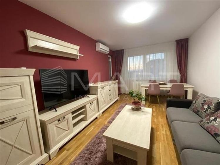 Apartament cu 4 camere în Mihai Viteazul