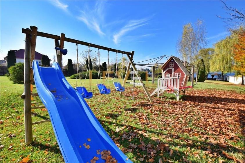 Casă individuală cu 9 camere cu Piscina în Snagov