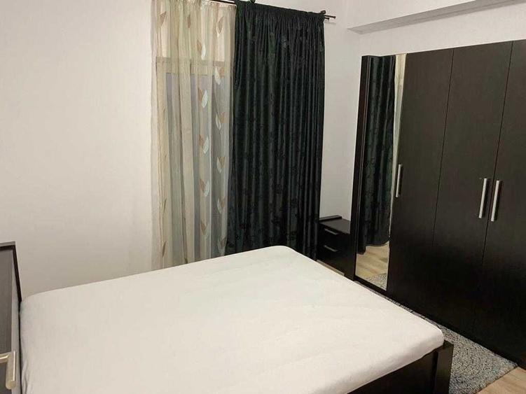 Apartament cu 2 camere semidecomandat în Remetea Mare