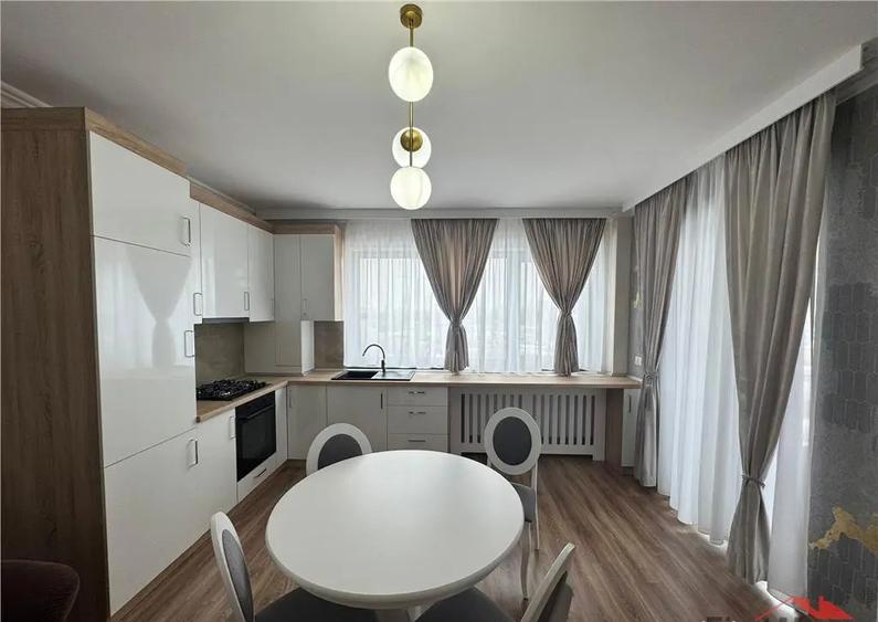 Apartament cu 2 camere decomandat în Central