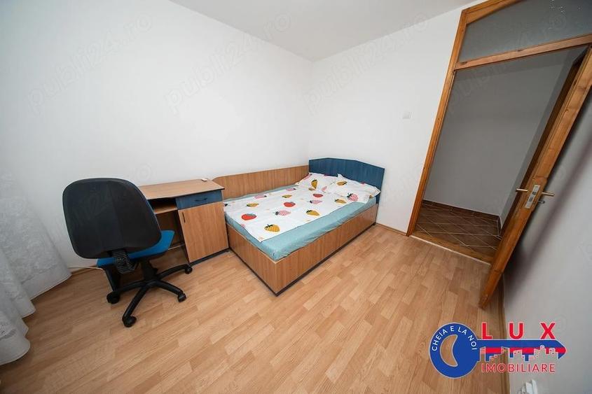 Apartament cu 3 camere decomandat în E3