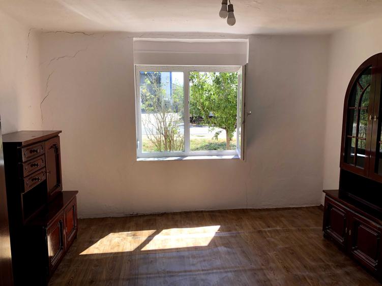 Vand casa si gradina mare in Recas, jud. Timis. - 7