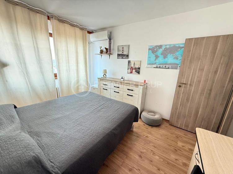 Apartament cu 3 camere decomandat în Tătărași