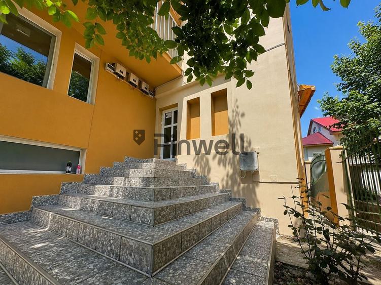 Casă cu 13 camere cu Canalizare în Ghermănești