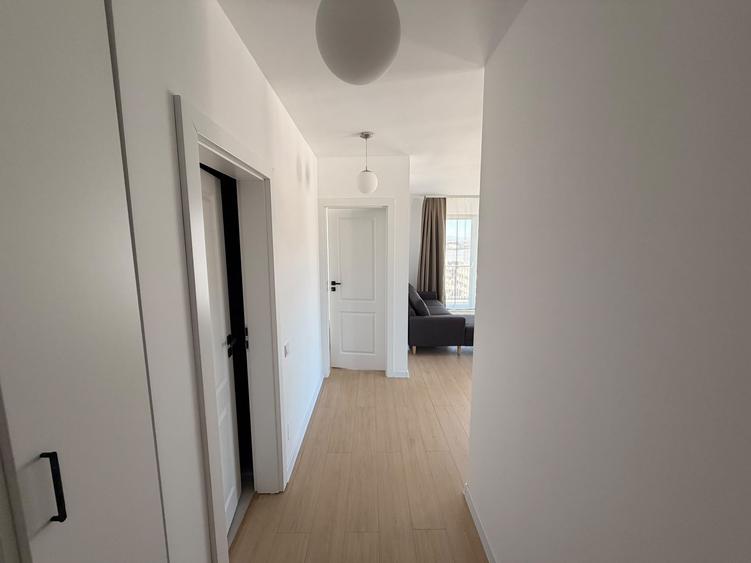 Apartament cu 2 camere semidecomandat în Florești