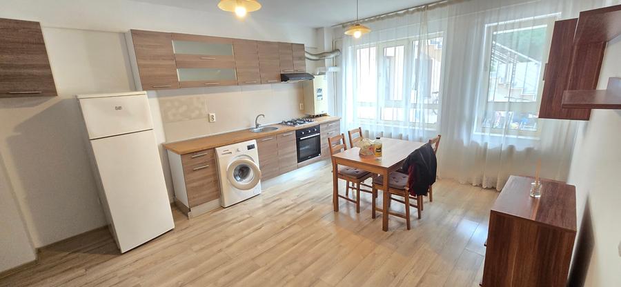 Apartament cu 2 camere semidecomandat în Valea Lupului