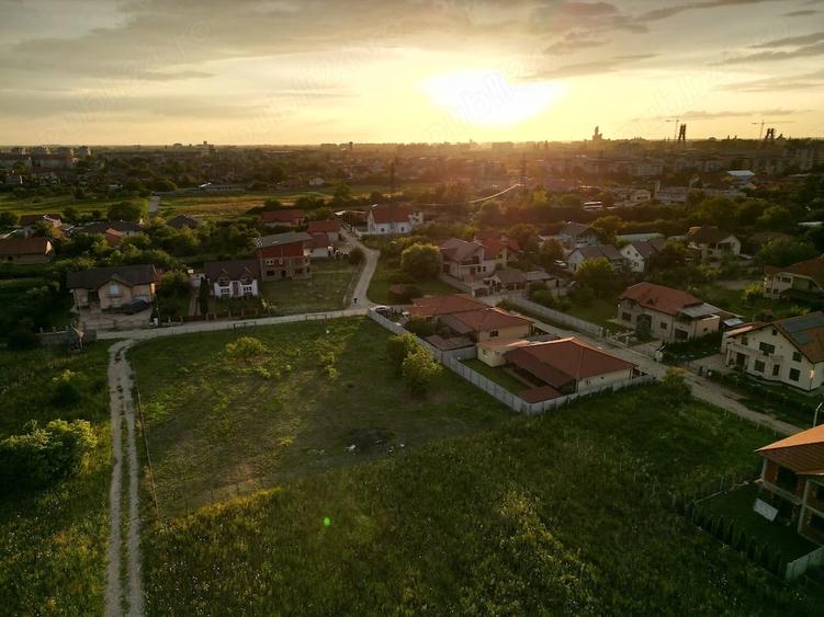 teren cu front de 45 de metrii str viorele paulesti - 2