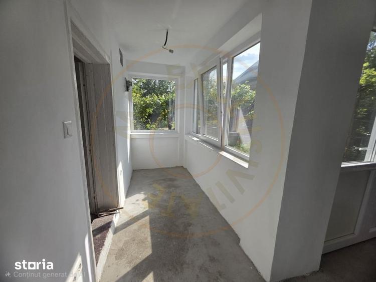 Casă cu 2 camere cu Teren 7350 Mp în Valea Vinului