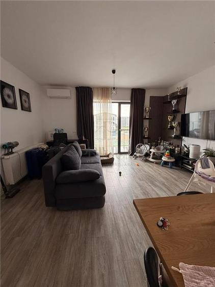 Apartament cu 2 camere decomandat, mobilat în Giroc