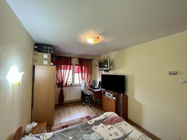 Apartament cu 2 camere decomandat în Astra