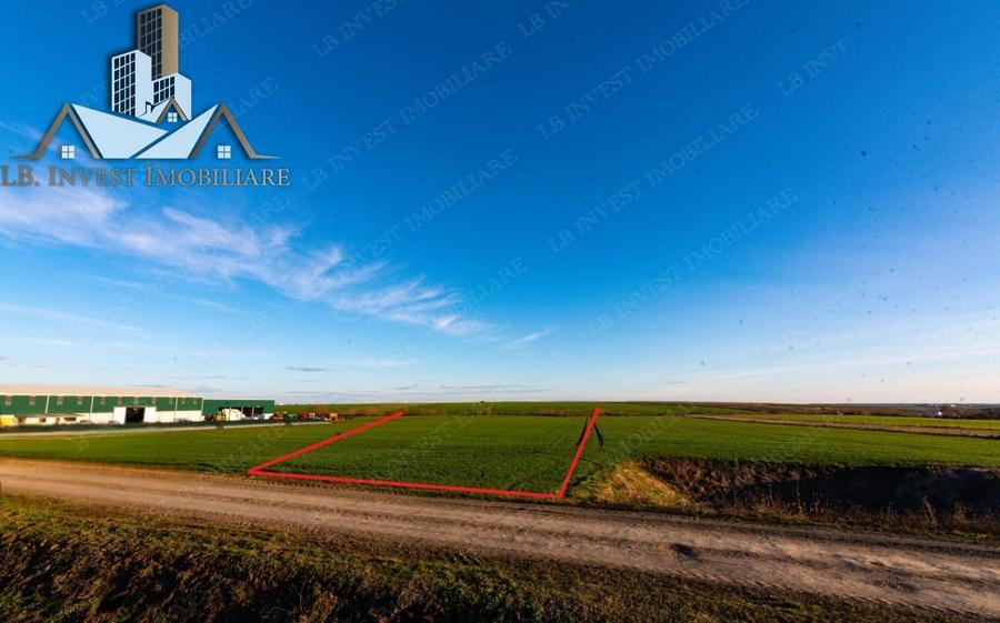 Teren agricol extravilan de 9404 mp, în Giarmata