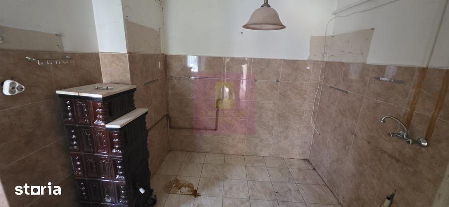 Casă cu 4 camere cu Teren 163 Mp în Transilvaniei