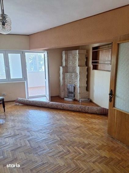 Apartament cu 4 camere în Central