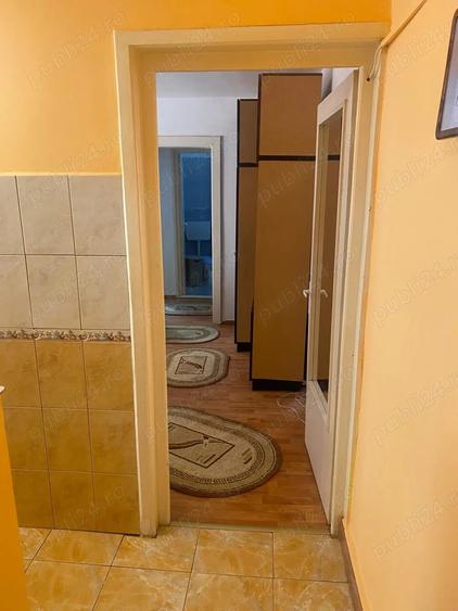 Apartament cu 2 camere semidecomandat în Romanilor
