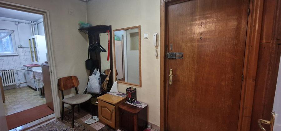 Apartament cu 2 camere circular în City Park Mall