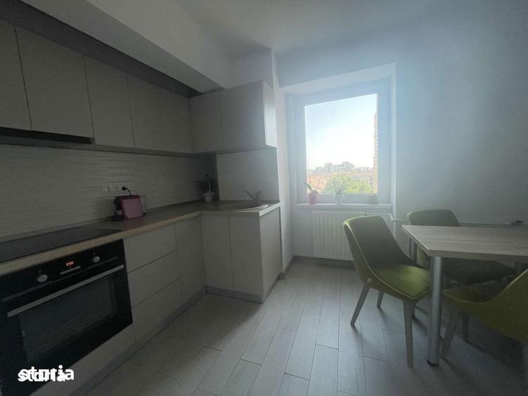 Apartament cu 3 camere decomandat în Dacia