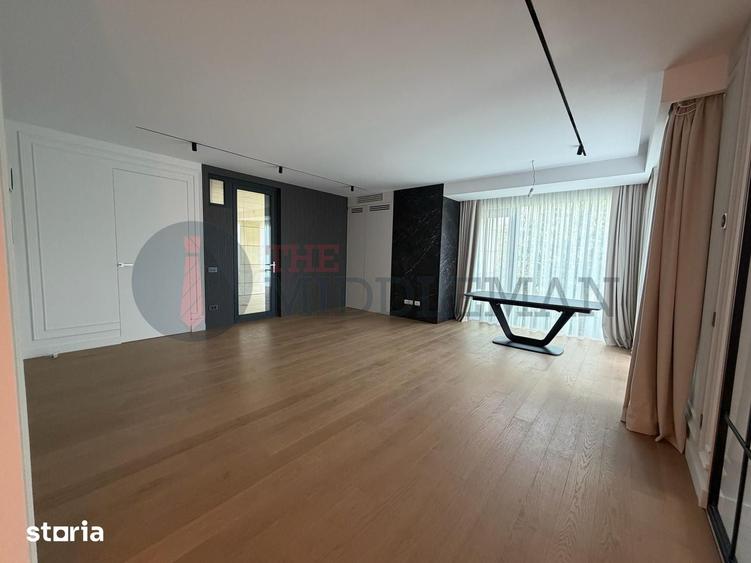 Apartament cu 4 camere în Primăverii
