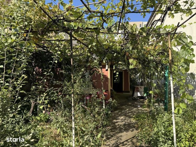 Casă cu 4 camere cu Teren 512 Mp în Uverturii