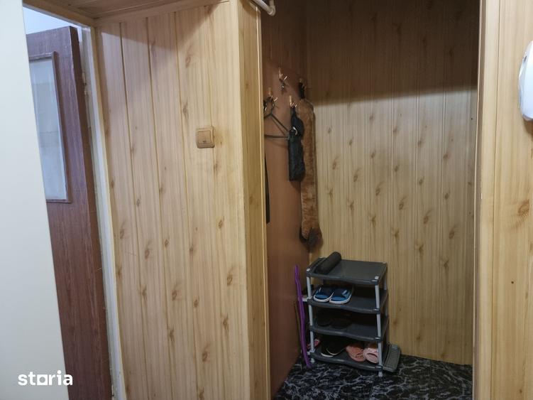 Apartament cu 2 camere nedecomandat în Micro 5