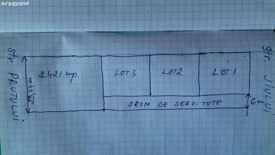 Teren de 1400 mp, în Surlari