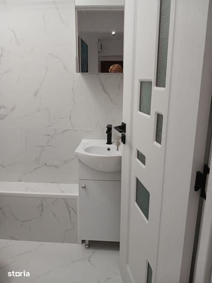 Apartament cu 3 camere decomandat în Militari