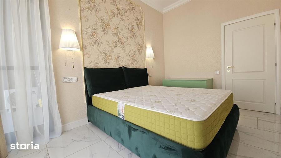 Apartament cu 3 camere semidecomandat în Europa
