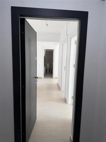 Apartament cu 2 camere decomandat în Berceni