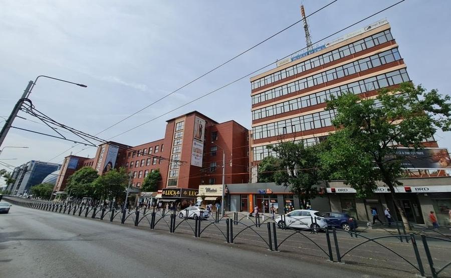 Birou, de 30,000 mp, în Politehnica