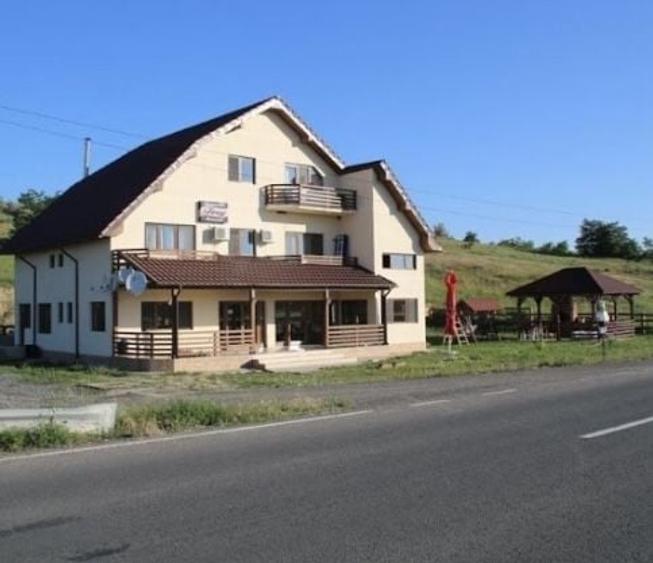 Casă cu 4 camere în Slobozia Oancea