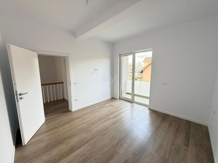 Duplex cu 4 camere cu Canalizare în Braytim