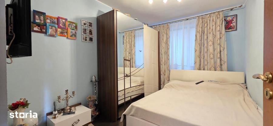 Apartament cu 4 camere în Far