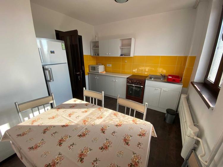 Apartament cu 2 camere decomandat în Cantemir