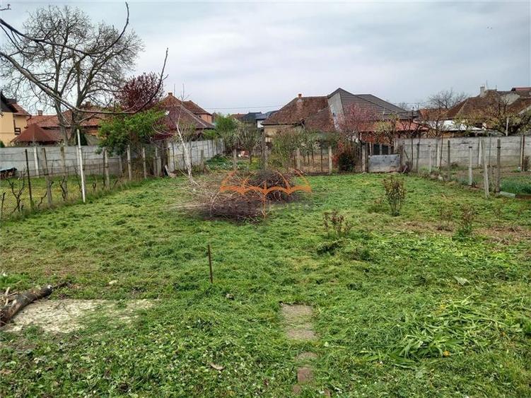 Casă individuală cu 4 camere cu Teren 600 Mp în Titulescu