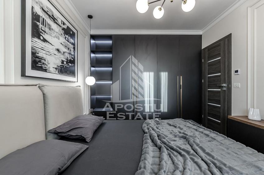 Apartament cu 3 camere decomandat, mobilat în Polivalentă