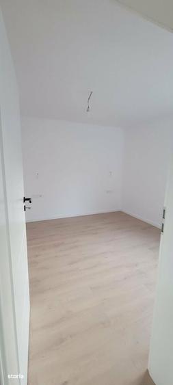 Casă cu 3 camere în Central