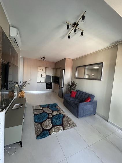 Apartament cu 2 camere semidecomandat în Florești