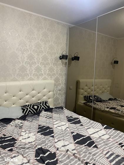 Apartament cu 2 camere decomandat în Malu Roșu