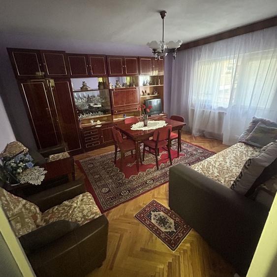 Apartament cu 4 camere în Ultracentral