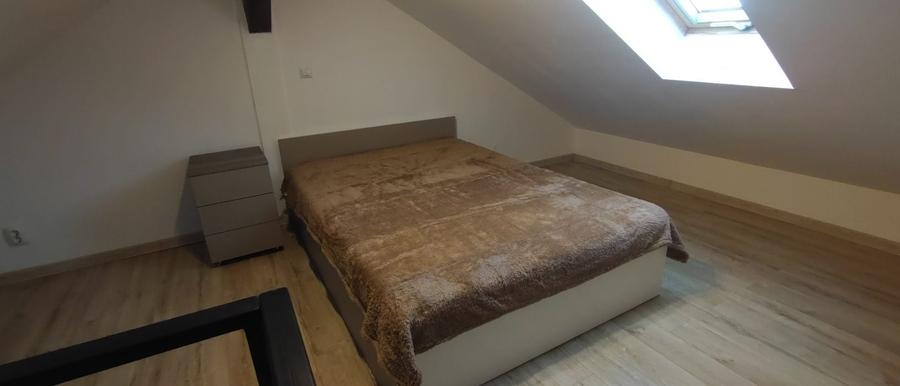 Apartament cu 2 camere semidecomandat în Moșnița Nouă