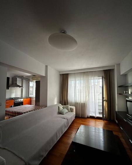 De Inchiriat Apartament 2 camere, metrou Piața Muncii - 2
