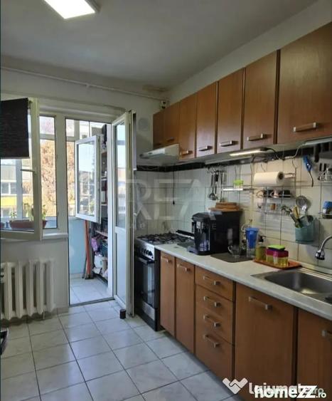 Apartament cu 3 camere decomandat în Gorjului