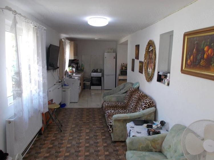 Casă cu 3 camere cu Teren 927 Mp în Sânandrei