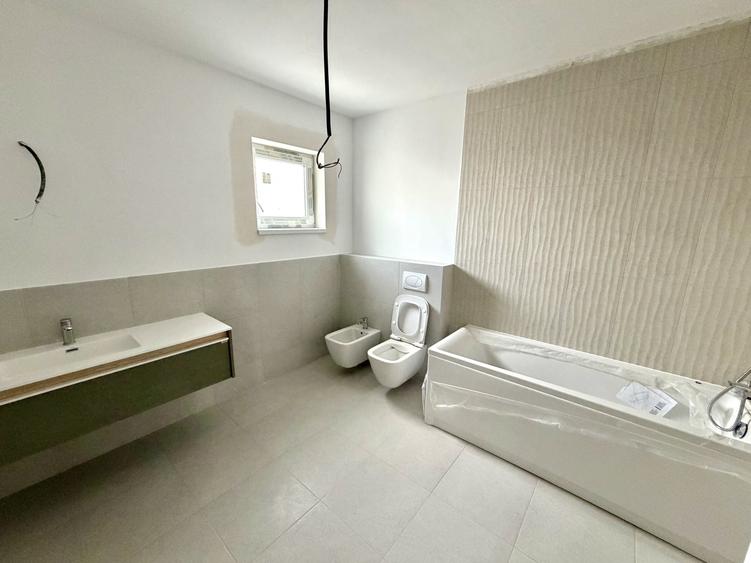 Duplex Despartit, 5 Camere, Comision 0% - 10