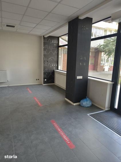Spatiu Comercial de inchiriat - 3