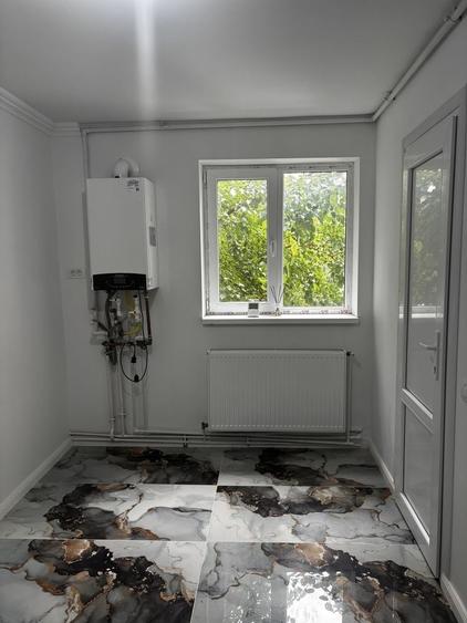 Apartament cu 2 camere decomandat în Vitan