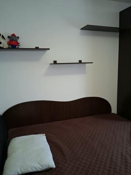 Apartament cu 3 camere decomandat în 1 Mai