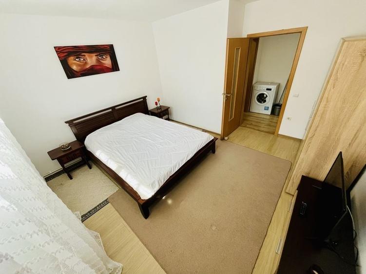 Apartament cu 2 camere decomandat în Valea Aurie
