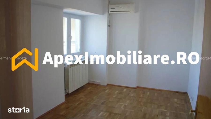 Spațiu comercial, de 140 mp, în Centrul Civic