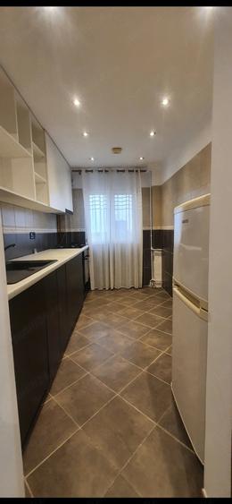 Apartament cu 2 camere decomandat în Brâncoveanu